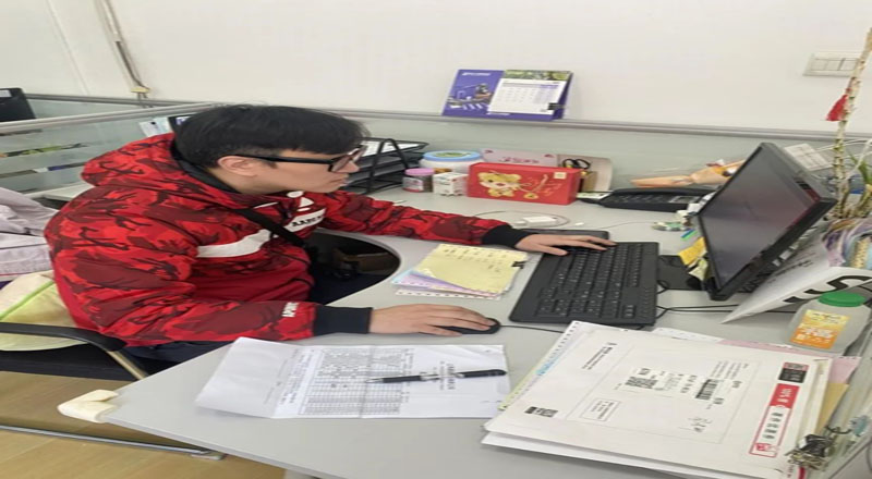 疫情之下,平凡岗位上的不凡坚守 疫情之下,平凡岗位上的不凡坚守