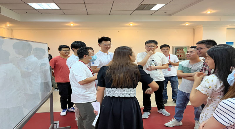 “喜迎二十大、永远跟党走、奋进新时代”主题团日活动暨“铿锵十年 我与盛同共发展”活动