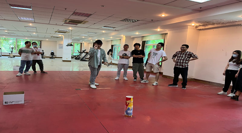 “喜迎二十大、永远跟党走、奋进新时代”主题团日活动暨“铿锵十年 我与盛同共发展”活动