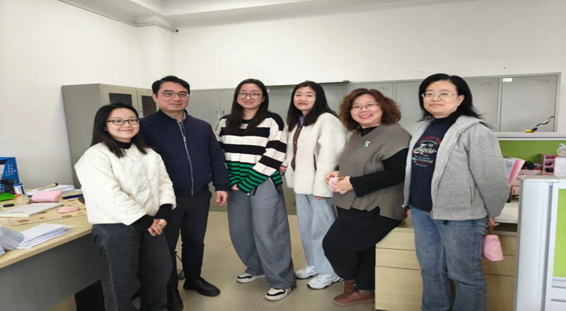 绽放女性风采 共筑团队温情丨妇女节快乐